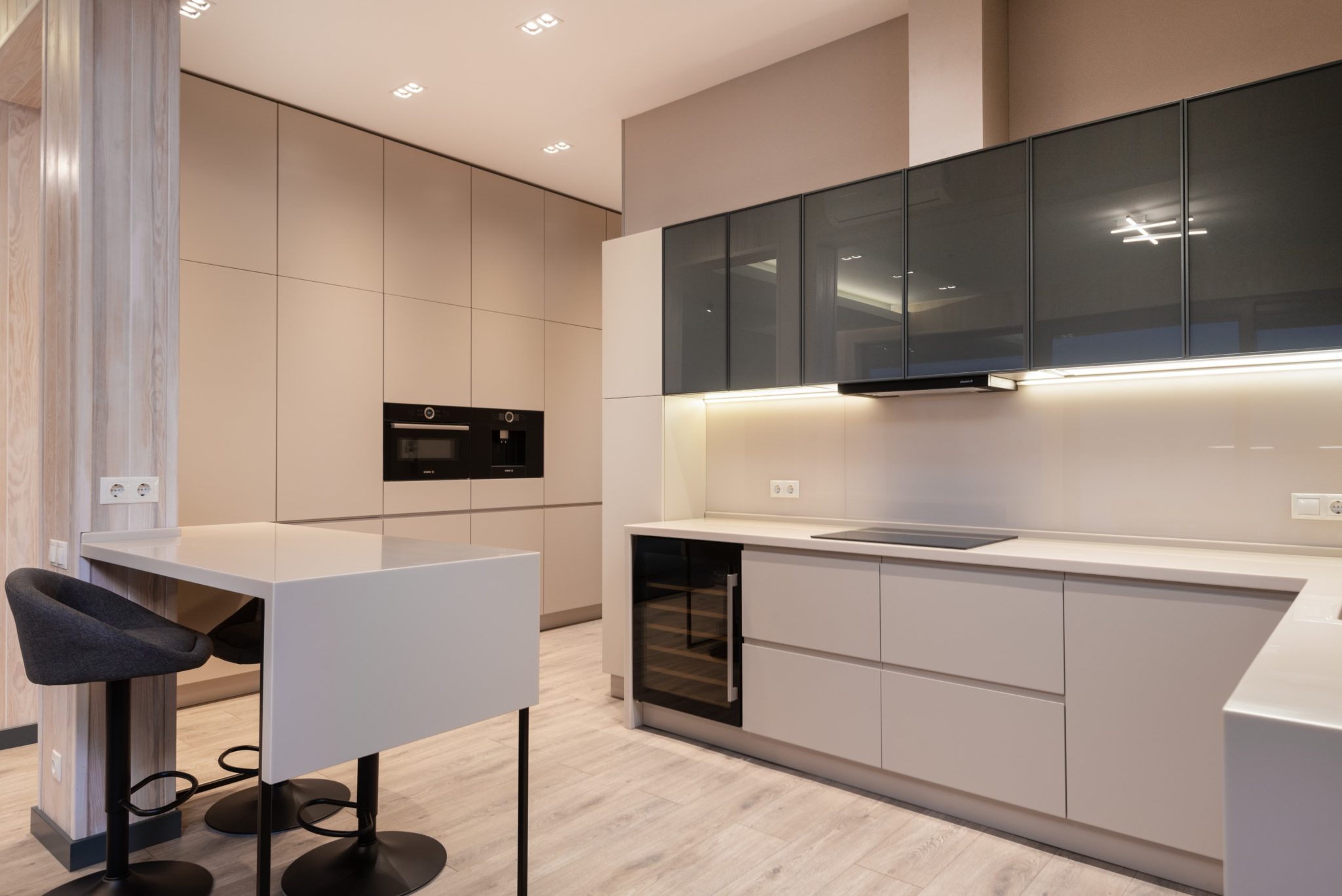 Cocina con office: ¿qué son y cómo diseñarlas? - Cocinas Cuuqui